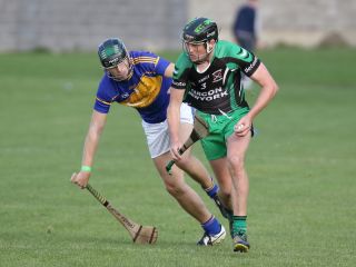 2015 Hurling 7's - Keady win shield