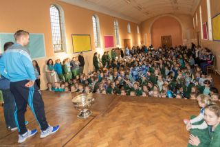 Sam comes to visit St Raphaelas