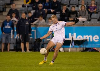 Go Ahead Senior 1 Club Football Championship  Qtr Final Kilmacud Crokes versus  Cuala 