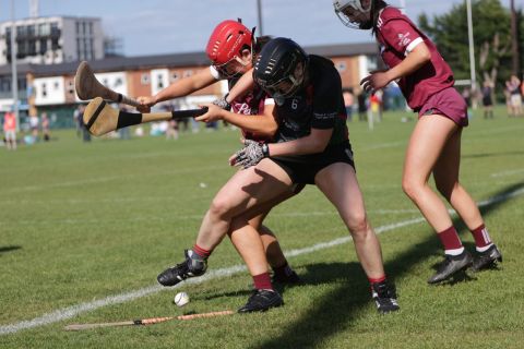 Camogie players  